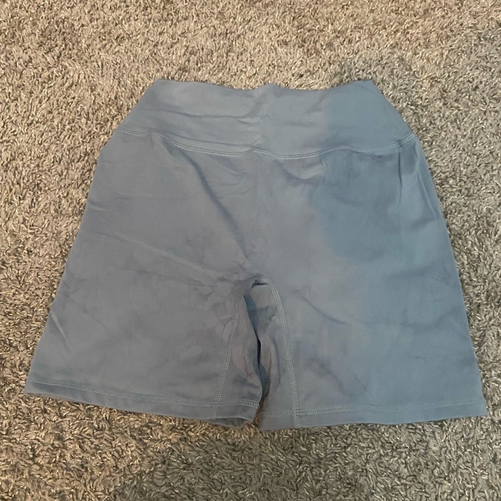 Blue Tye dye alphalete biker shorts medium